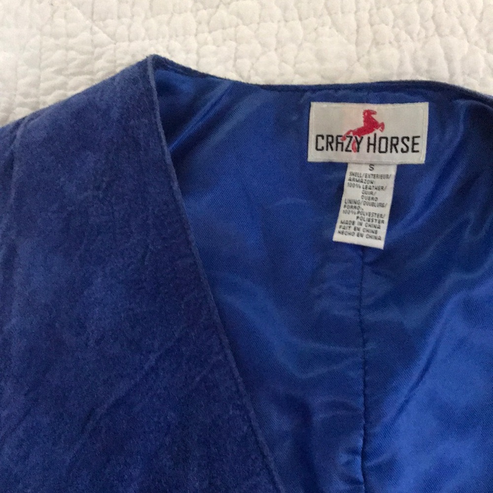 Blue suede vest - Picture 2 of 4